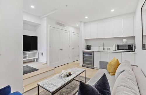 Bloomingdale Apartment | Bloomingdale Garden Home 1BR | Private Entry + W/D