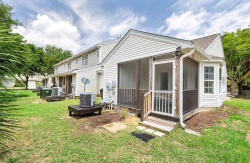 Charleston House | Blue Belle - Across from Pool near Credit One
