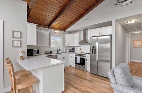 Nags Head House | Blue Crab Canal: Pool Access | Pets OK