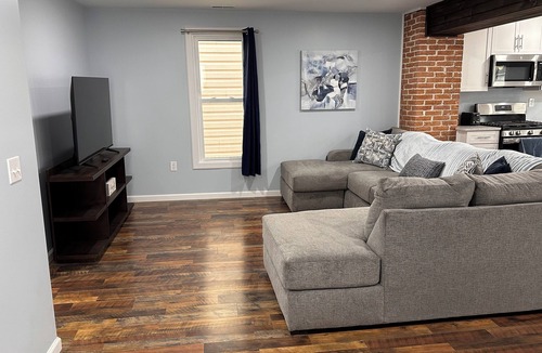 Gettysburg Apartment | Blue Getaway