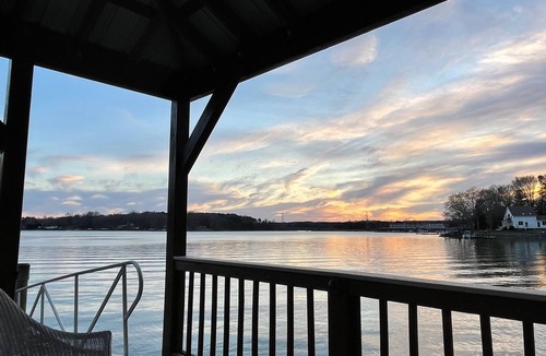 Terrell House | Blue Heron Hideaway
