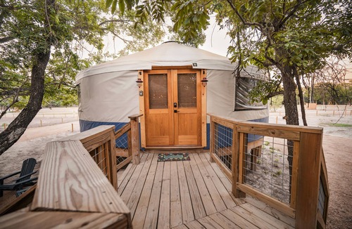 Bandera Cabin | Blue Jay Yurt/Private Hot Tub/Cold A/C!/River Access/Close to Town!