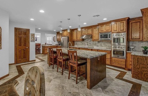 Wellborn House | Blue Oasis