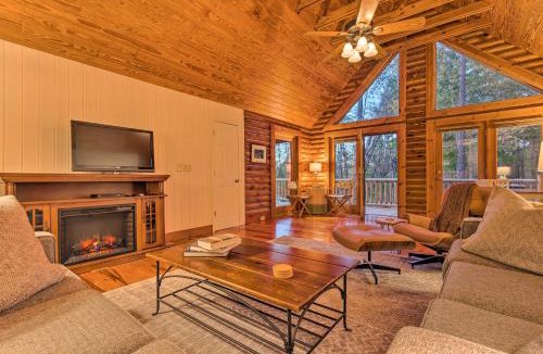Travelers Rest House | Blue Ridge Mtn Cabin Near Hiking & Biking Trails!