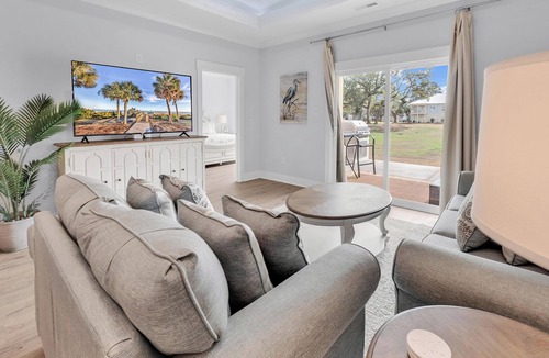 Murrells Inlet House | Blue Tide Retreat-near the Marshwalk of Murrells Inlet