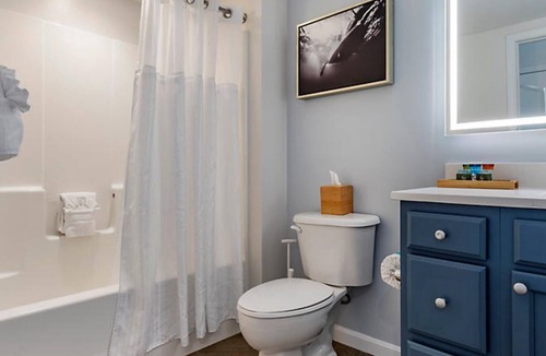 Myrtle Beach Resort | Bluegreen Carolina Grande 1 br Condo, Free WiFi and Parking