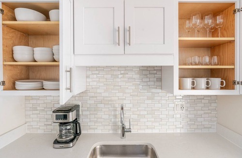 Ballston Apartment | Blueground | Ballston, fitness center, nr Arlington Cemetery