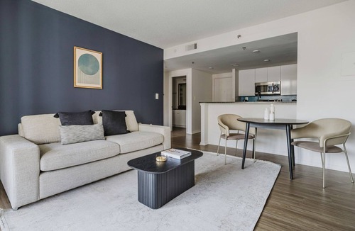 Ballston Apartment | Blueground | Ballston, pool, nr Arlington National Cemetery