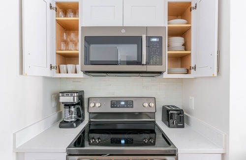Court House Apartment | Blueground | Clarendon, fitness center, nr Arlington Cemetery