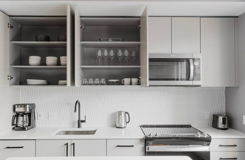 Downtown Washington D.C. Apartment | Blueground | Logan Circle, gym & w/d, nr metro