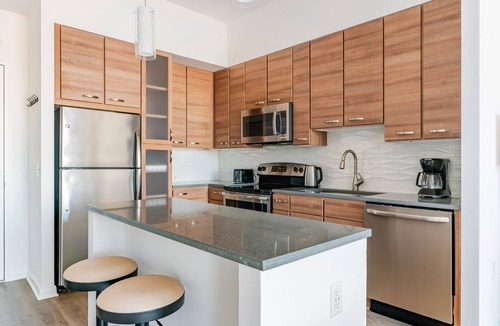 McLean Apartment | Blueground | West McLean, pool, nr Wolf Trap