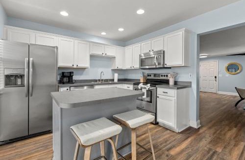 Charleston House | Bluemarsh Escape-Pet Friendly-8 mins to Credit On