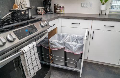 South Central Houston Apartment | Boho Mod-Pad East Downtown