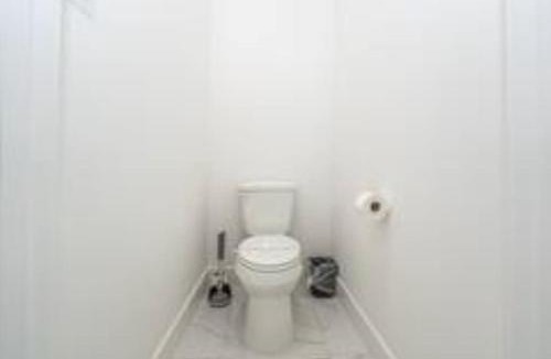 South Central Houston Apartment | Boho Mod-Pad East Downtown