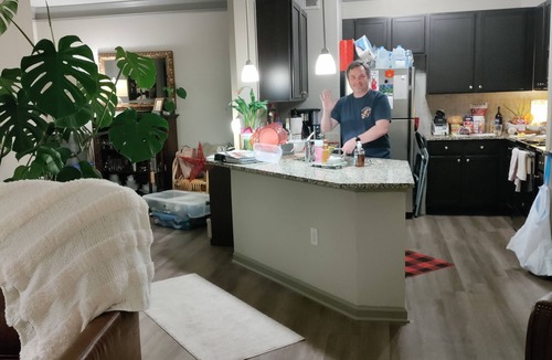 Alpharetta Apartment | Boho Treehouse 1-bedroom apartment ALPHARETTA, HALCYON, BIG CREEK GREENWAYn