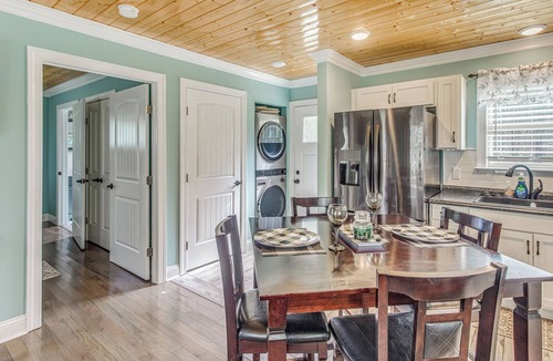 Bolivia House | Bolivia Basecamp w/Patio: 10 Mi to Oak Island