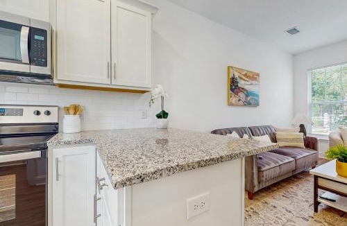 Goose Creek House | Bowen Village 9201