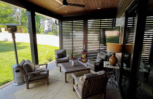 Villa Heights House | Brand New 5 Bedroom Home in Villa Heights minutes to uptown!