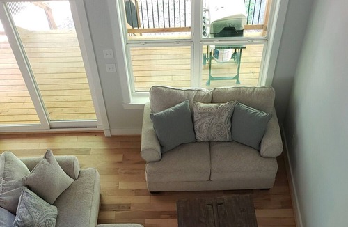 Fair Play House | Brand new Lakefront home with dock on Lake Hartwell