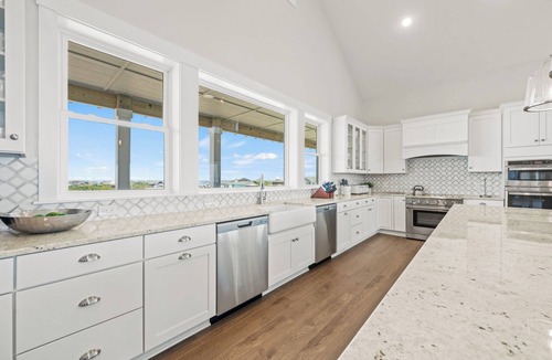 Hatteras House | Brand New Oceanfront Home + Pets Stay Free!