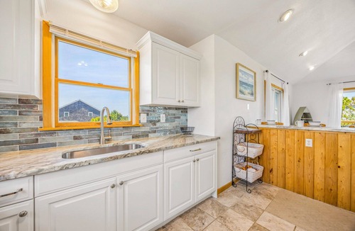 Farrow Shores House | Brand New Oceanside Salvo Home, Dog Friendly with Hot Tub