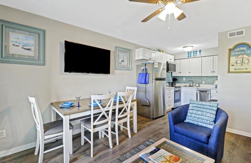 North Forest Beach Apartment | Breakers 220 Oceanfront Condo, Direct Beach Access, Heated Pool, Elevator, Renovated, Coligny Beach, Vacation Rental HHI LLC