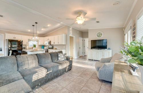 New London House | Breathtaking Lake Views and Sunsets on Badin Lake!