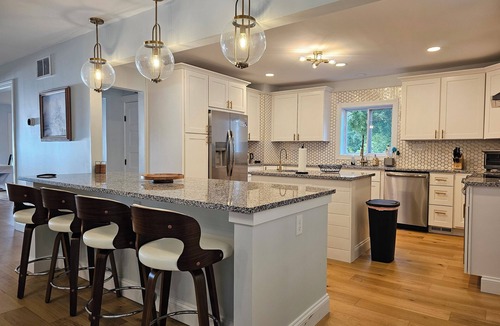 Magnolia House | Breathtaking Sunset-3-bedroom house in Aberdeen