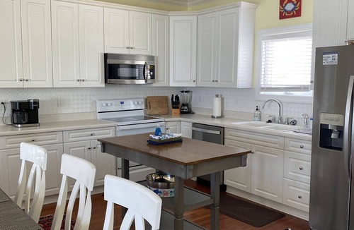 Surf City House | BreeSea, Ocean Front Family Beach Home! Beautiful Sunrise. Great Beach location!