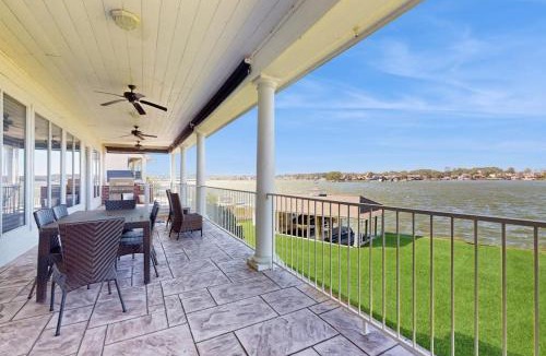 April Sound House | Breeze Getaway