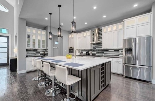 Austin Villa | Brewery District Villa with Heated pool, Game Room, Hot Tub, and more!