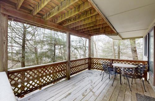 Sugar Mountain Apartment | Briarcliff F30