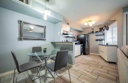 Riverside Condo | Bright Austin Retreat Minutes from Downtown with Patio and Free Parking