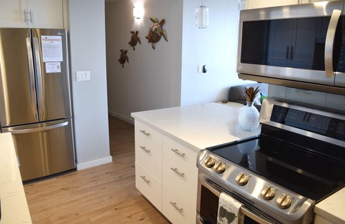 Maalaea Condo | Bright, Beautiful, Remodeled Island Sands 505 Condo