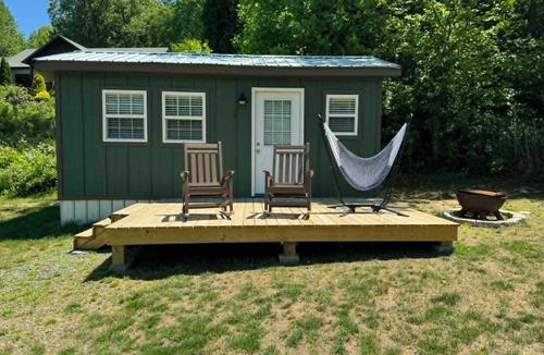 Newland Cabin | Buck Hill Campground Big Buck Camping Cabin
