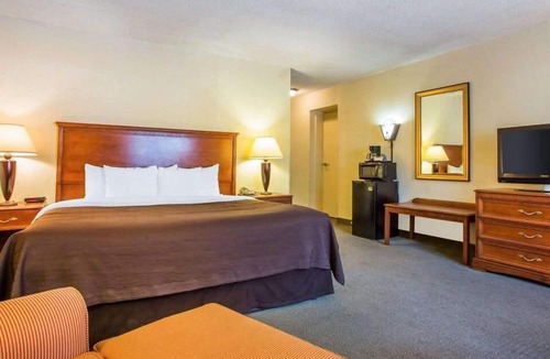 Buford Highway Hotel | Budgetel Inn & Suites Atlanta