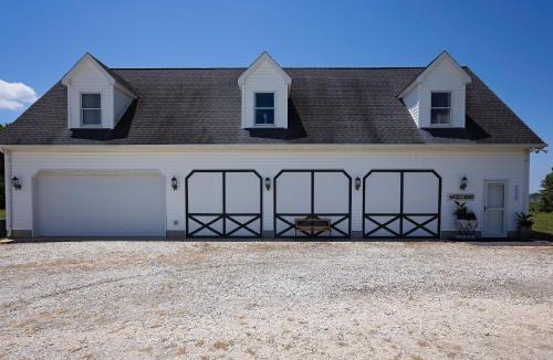 Trappe House | Bunker Hill Farm