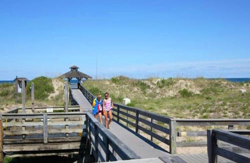 Corolla Light House | BV1086A: Sol Mate at Beacon Villas