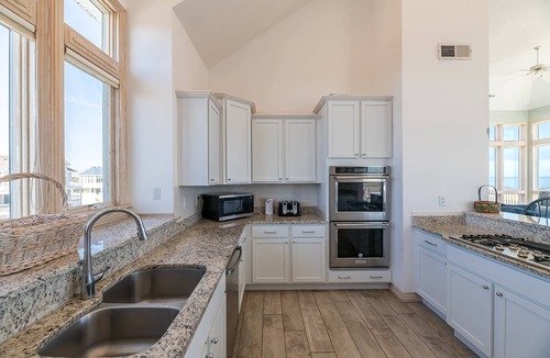 Pine Island House | Bye D Sea - Pine Island, Oceanfront, Pool, Beach Access, Elevator, Linens