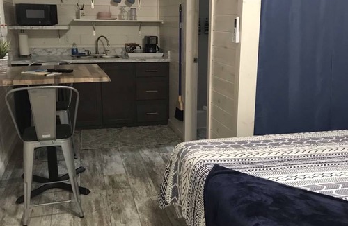 Steele Creek Cabin | Cabin ∙ 2 guests