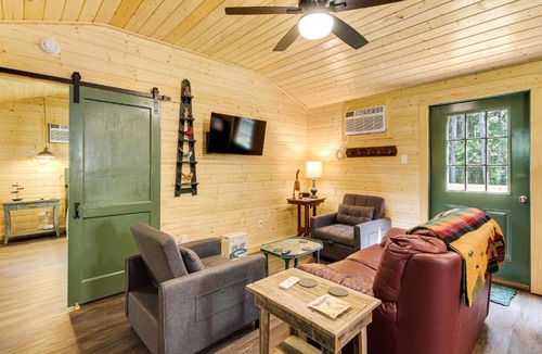 Talisheek House | Cabin is 2 Miles From Bogue Chitto State Park