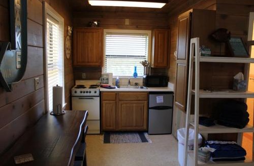 Dennis House | Cabin Three On Stony Point