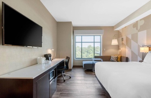 Berwyn Hotel | Cambria Hotel College Park