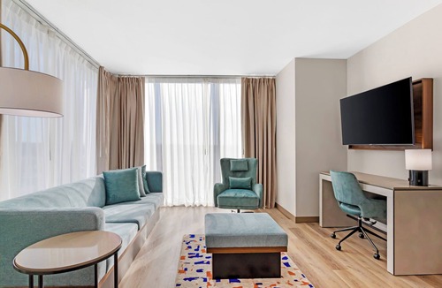 Roanoke Hotel | Cambria Hotel Northlake Conference Center - Roanoke