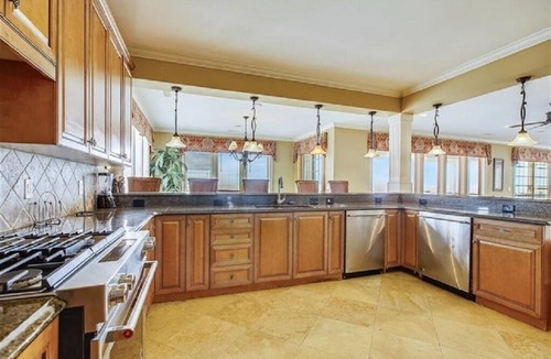 Murrells Inlet House | Camelot! Direct Oceanfront !