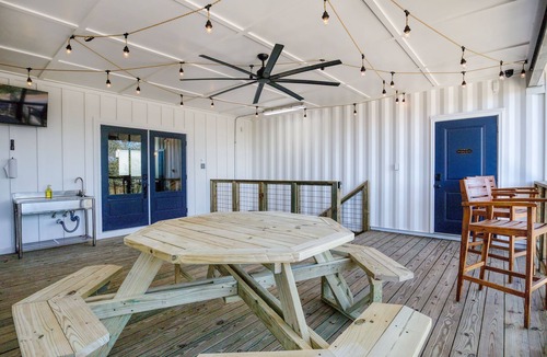Delacroix House | Camp Conex a Shipping Container in Shell Beach, LA