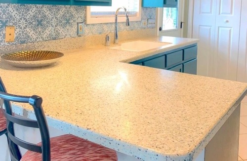 Sunset Beach House | Canal Front + Walk to Beach -Quiet Late Summer Weeks Available