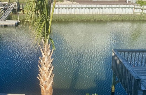 Sunset Beach House | Canal Front + Walk to Beach -Quiet Late Summer Weeks Available