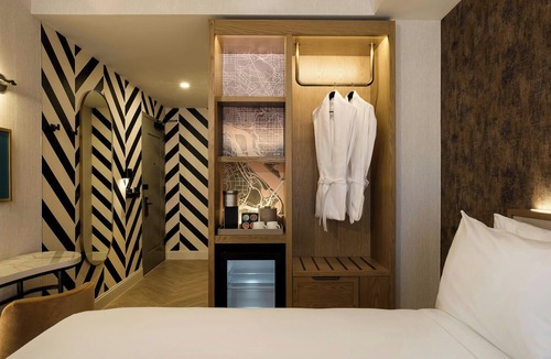 Georgetown Hotel | Canal House of Georgetown, a Tribute Portfolio Hotel