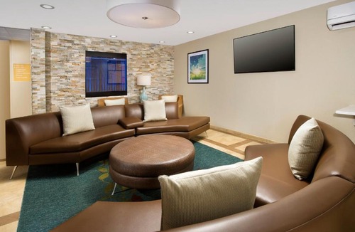 South Richmond Hotel | Candlewood Suites Richmond - South by IHG